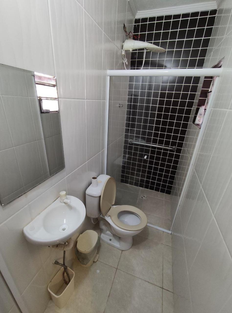 Casa De Praia Com Piscina - Itanhaem Villa Porto do Padeiro Buitenkant foto