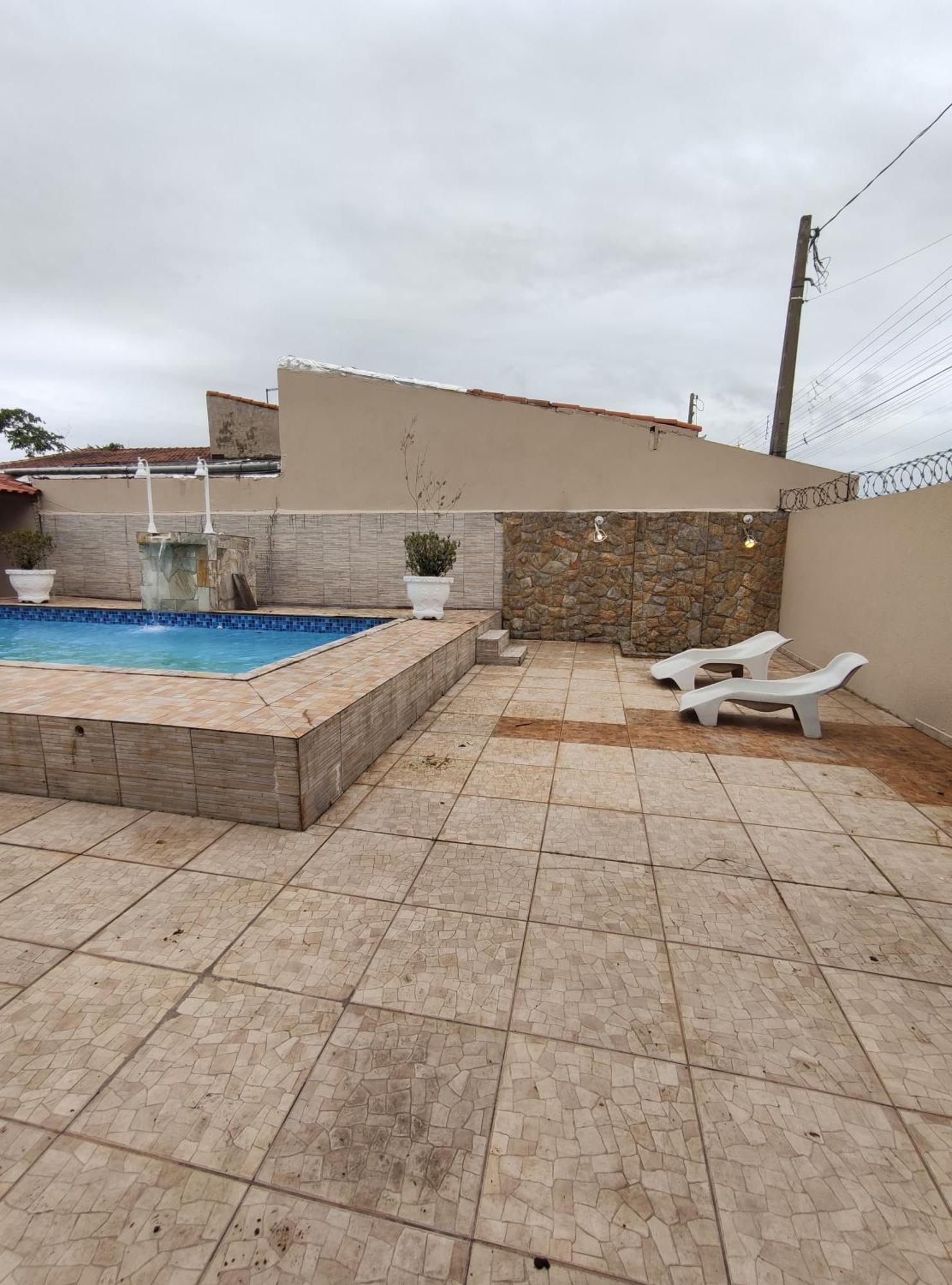 Casa De Praia Com Piscina - Itanhaem Villa Porto do Padeiro Buitenkant foto