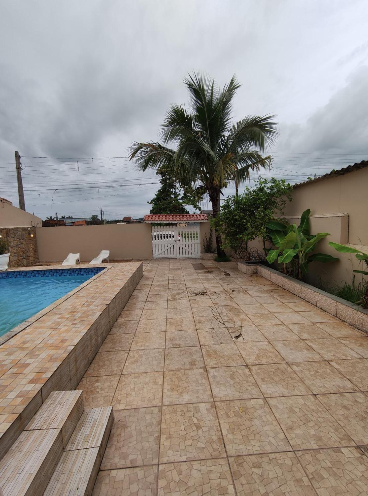 Casa De Praia Com Piscina - Itanhaem Villa Porto do Padeiro Buitenkant foto